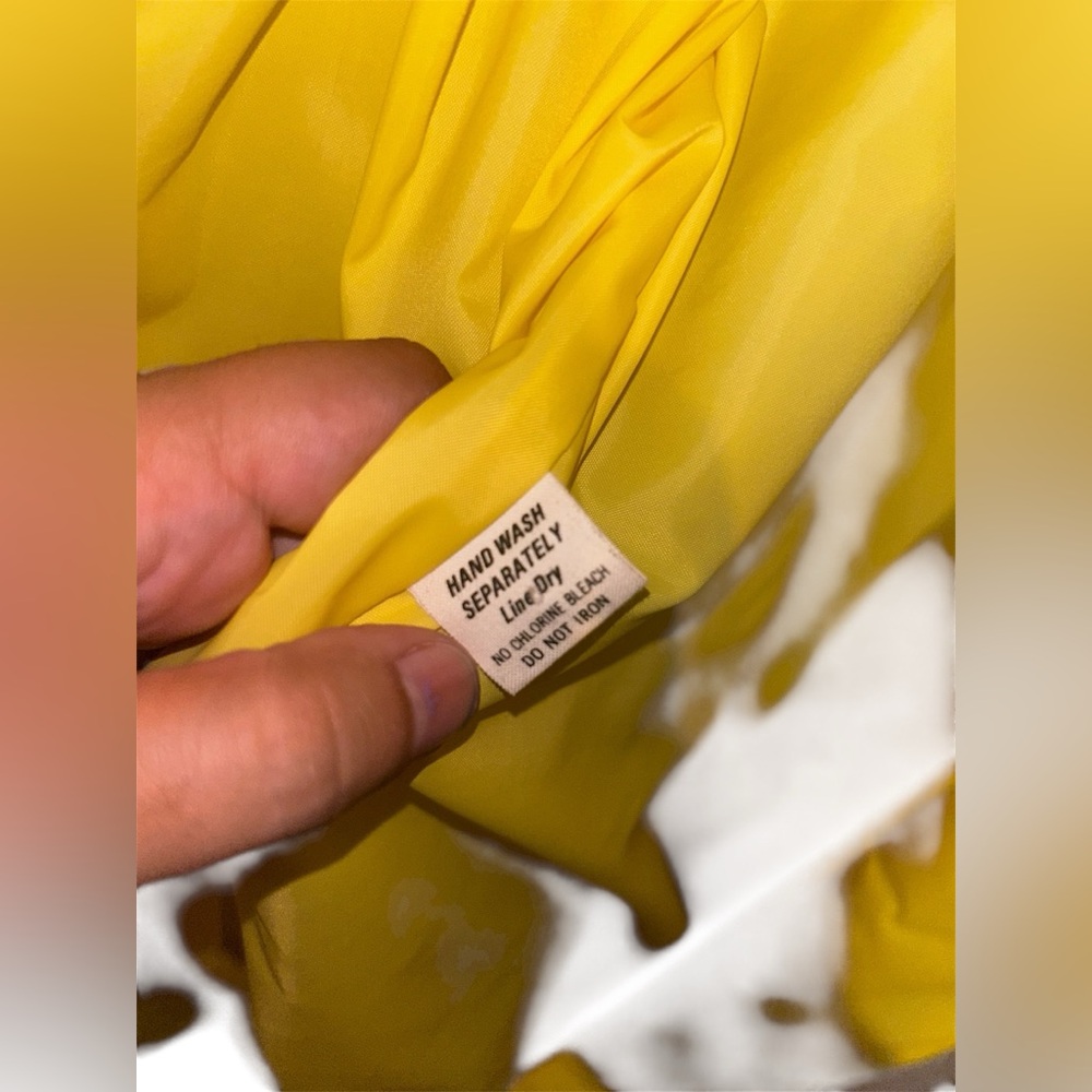 Yellow Zip-Up Jacket - Picture 4 of 6